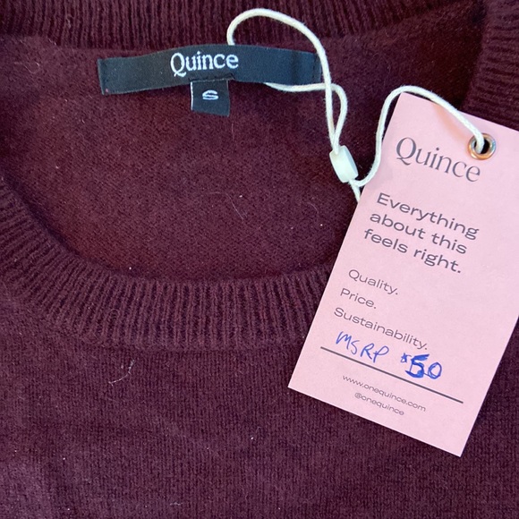 NWT Quince small burgundy 100% cashmere sweater  Ptp 18in length 23in - Picture 2 of 4